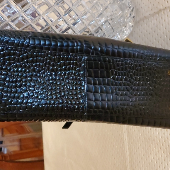 Etienne Aigner Handbag - Picture 5 of 5